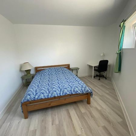 Maison Individuelle Avec Jardin Privatif 雅芳 外观 照片